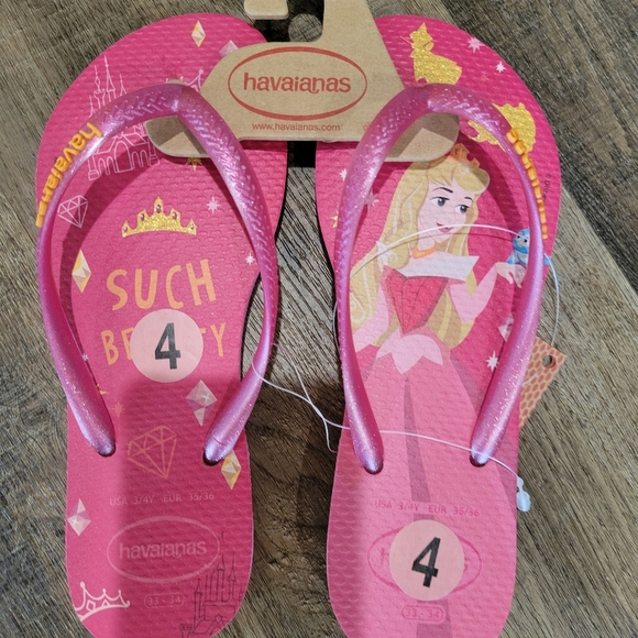 Havaianas Kids Pink Flip Flops - Picture 2 of 4